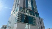 Vista para o Mar e Sofisticao: Apartamento com 3