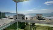 Vista para o Mar e Sofisticao: Apartamento com 3