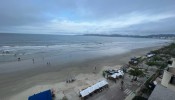 Apartamento na Meia Praia com 4 Sutes e Vista Pan